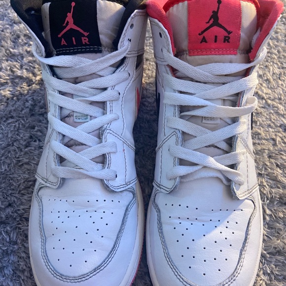 Jordan 1 (pink white and black) - Picture 2 of 6